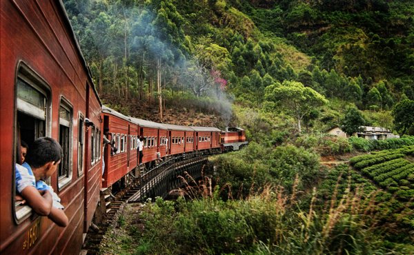 Поездка на туристическом поезде, Шри-Ланка